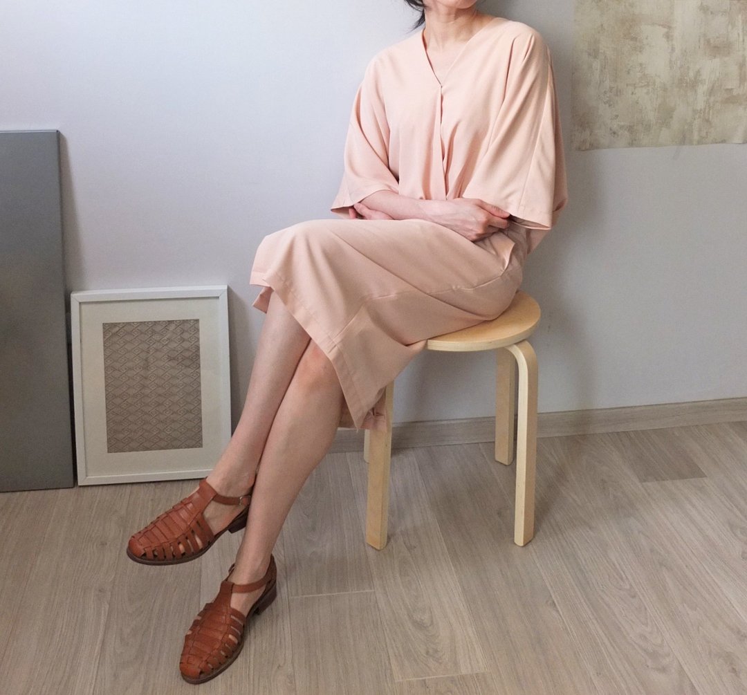 蜜粉色和服领当代风洋装 - 洋装/连衣裙 - 其他材质 