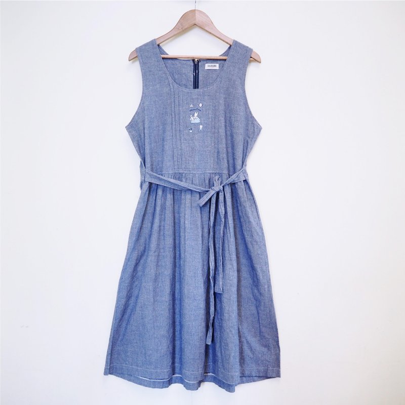姐姐也穿过的浅色背心小兔子绣花牛仔连衣裙 - 洋装/连衣裙 - 其他材质 蓝色