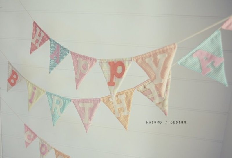 nanach订制。NANA & CHU (13x10面挂旗) - 墙贴/壁贴 - 其他材质 多色