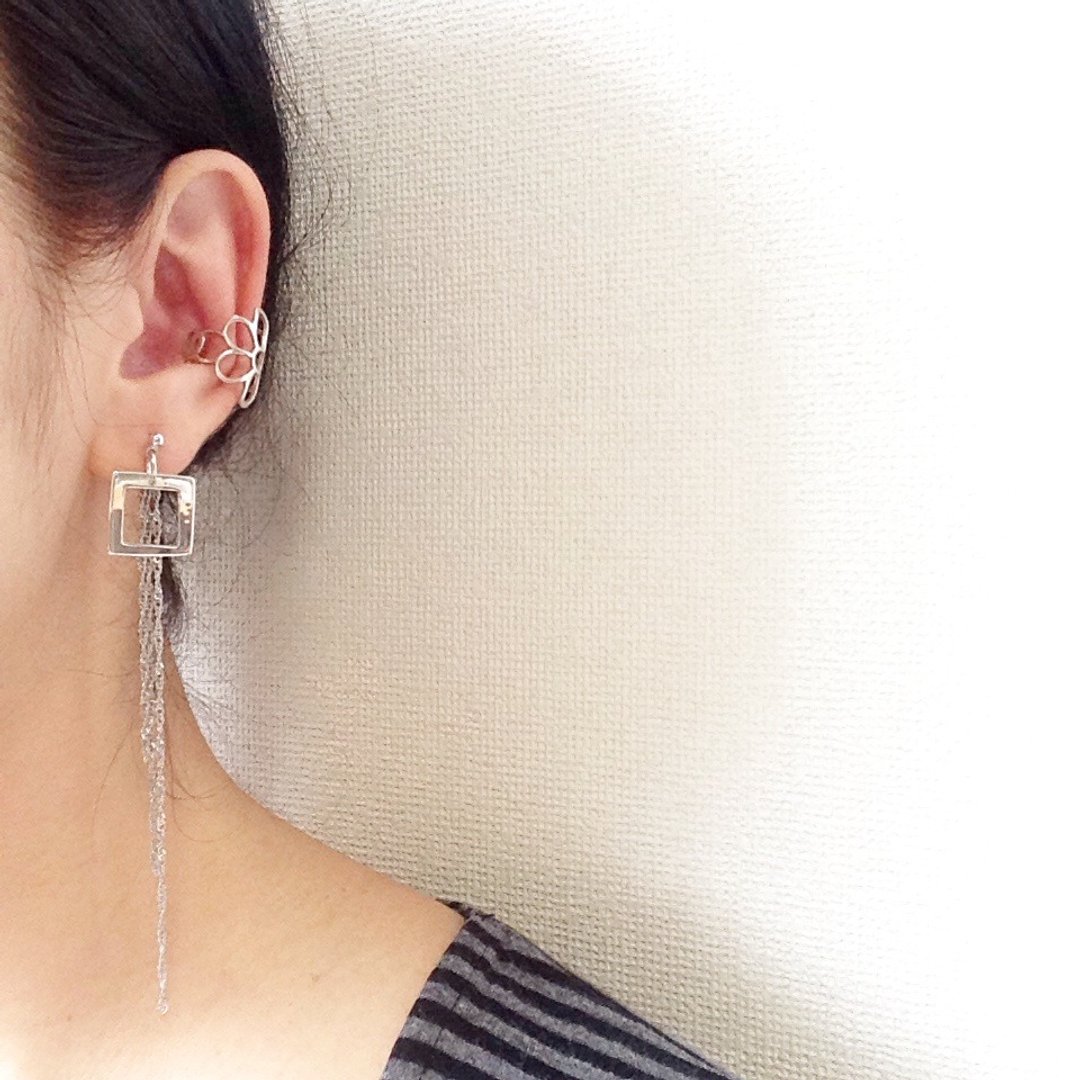 [Orders] production with piercing / Silver 950 SHIKAKU screw Li chain catch: Asymmetric tree design - 耳环/耳夹 - 其他金属 灰色