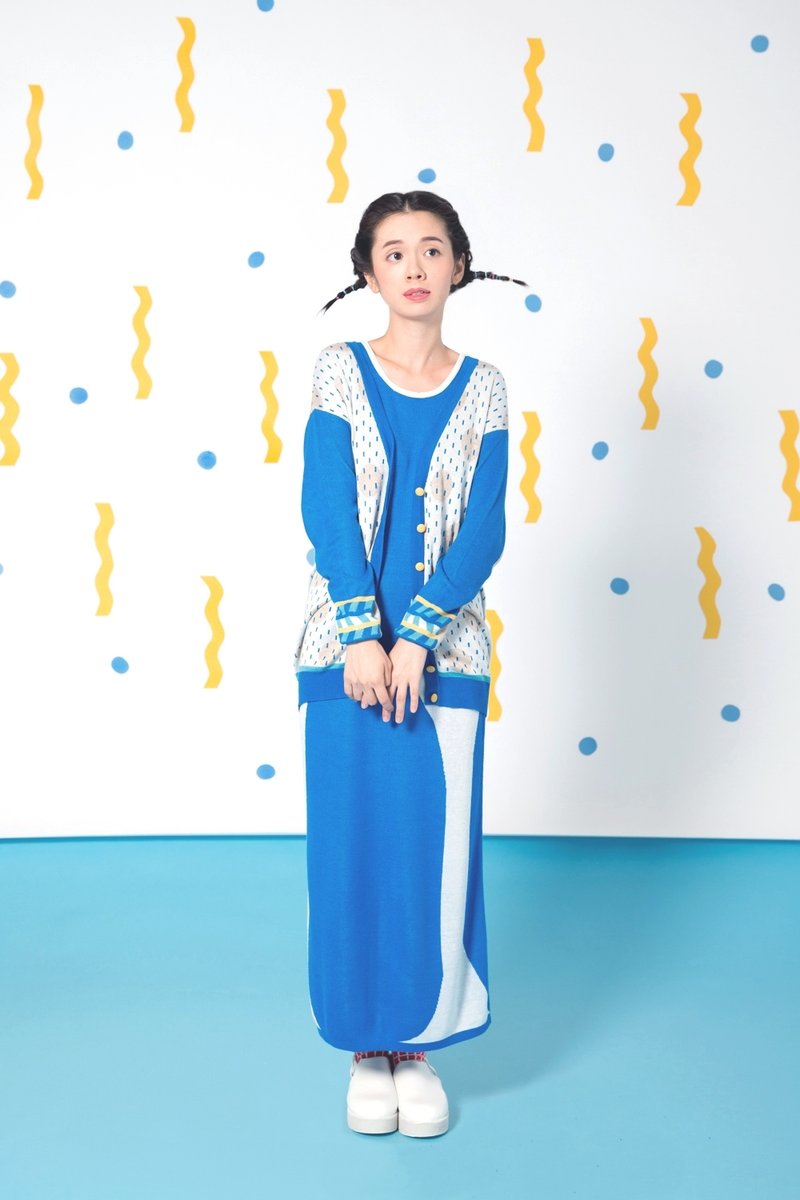 毛毛雨天落肩蓝色长袖开襟衫 - 女装针织衫/毛衣 - 棉．麻 蓝色