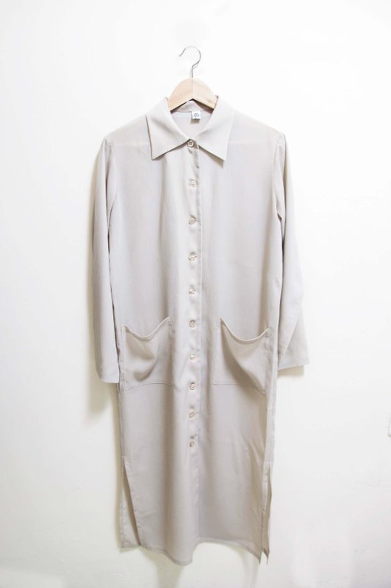 【Wahr】灰白色极长洋装/罩杉外套 - 洋装/连衣裙 - 其他材质 灰色