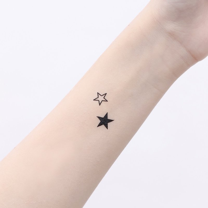 Surprise Tattoos / Starshine 星光闪闪 刺青 纹身贴纸 - 纹身贴 - 纸 多色