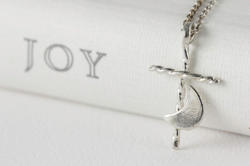 QLAM 手工纯银项链 - 明月十架 - 福音饰品 - 月亮 十字架 母亲 - 项链 - 其他金属 灰色