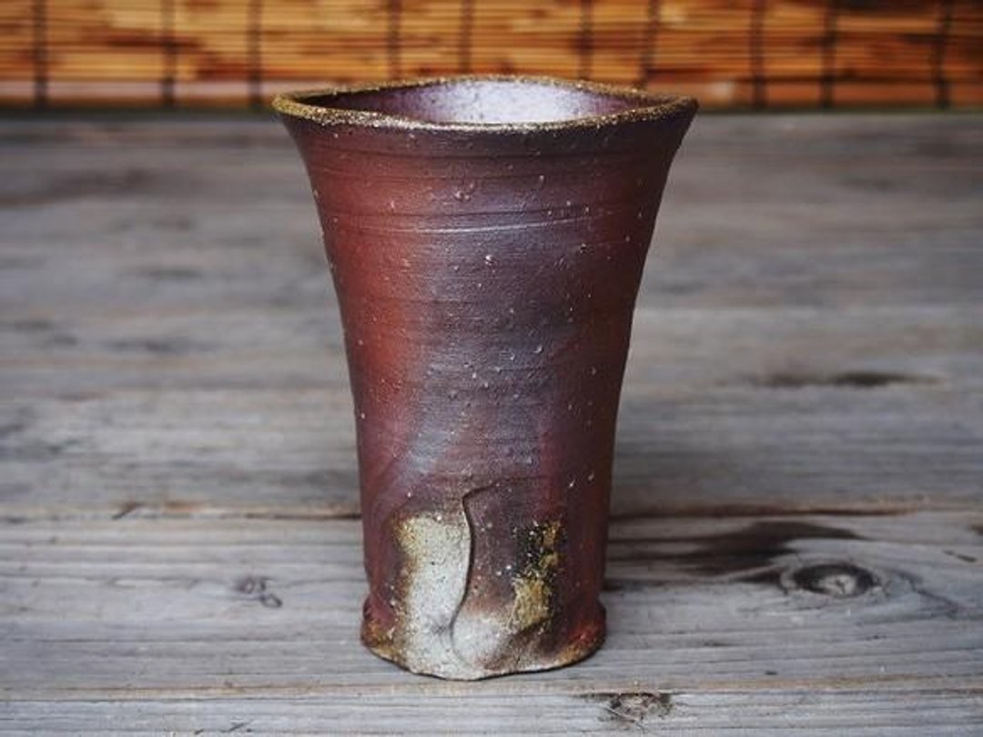 日本冈山备前 陶器 啤酒杯（大）【波】 b003-4 - 花瓶/陶器 - 其他材质 咖啡色