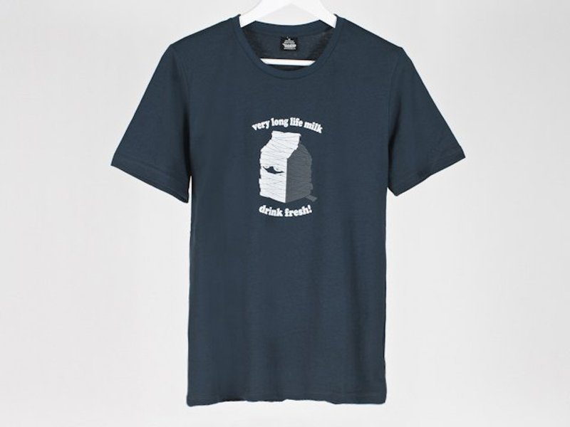 保久乳 Very Long Life Milk 男生 - 男装上衣/T 恤 - 棉．麻 