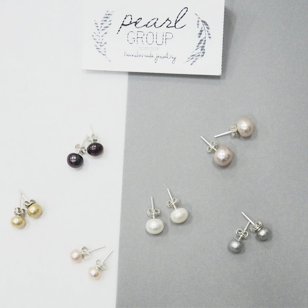 Freshwater Pearl Earring (92.5 Silver) - 耳环/耳夹 - 其他材质 白色