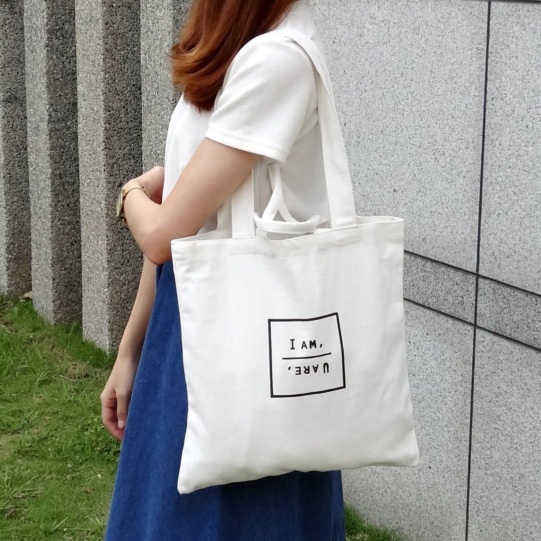 ≡ Little's ≡【IAM UARE】手提肩背两用帆布包xWHITE*白X圣诞节X交换礼物 - 侧背包/斜挎包 - 其他材质 白色