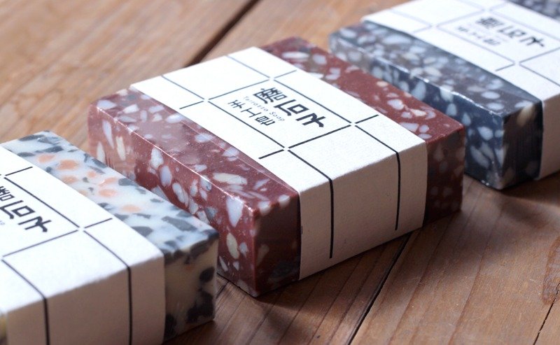 红豆磨石子 ◘ 怀旧手工皂 - 香薰/精油/线香 - 其他材质 红色