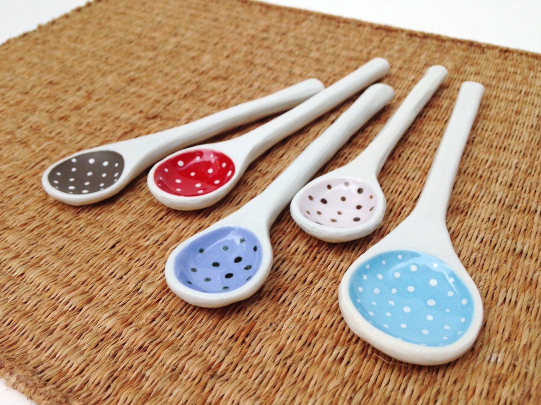 Polka dot Ceramic spoons, Porcelain ceramic spoons, tea ceramic spoons - 花瓶/陶器 - 瓷 白色