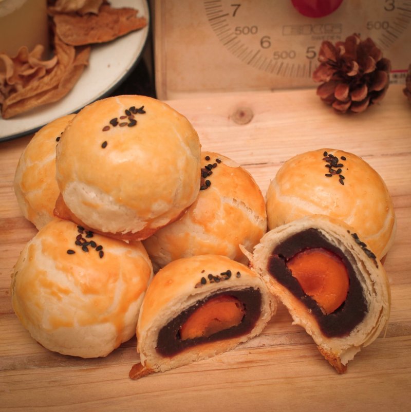 蛋黄酥礼盒 - 蛋糕/甜点 - 新鲜食材 黄色