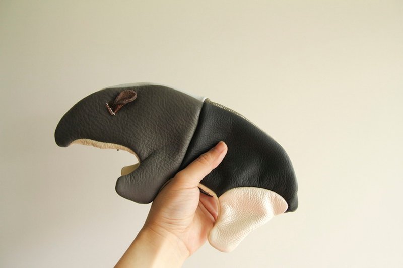 +zoom- 沙发牛皮制 马来貘造型笔袋(置物袋) - 彩色 - 其他 - 真皮 多色