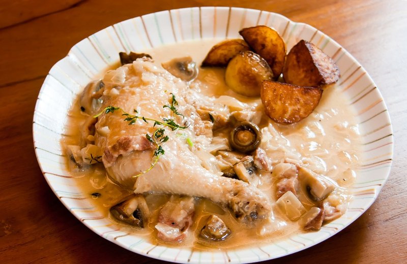 【白酒蘑菇炖鸡】2-4人分享餐x台湾鸡腿X丹麦进口Aral 鲜奶油 - 料理包 - 其他材质 