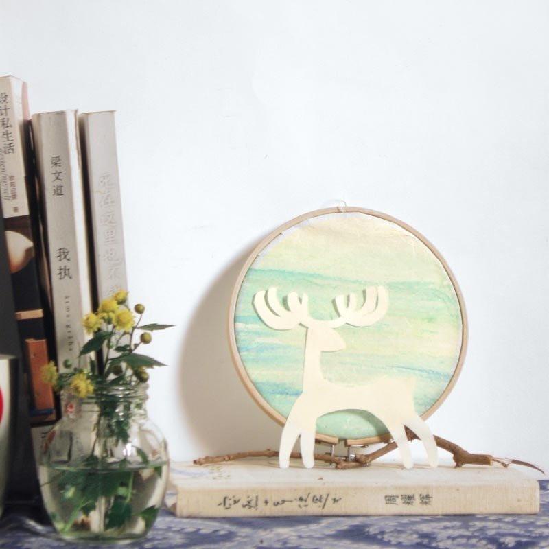 圣诞节《山林之歌》圆形装饰挂画之草色葱葱（原画）（含框13.5cm） - 海报/装饰画/版画 - 纸 绿色