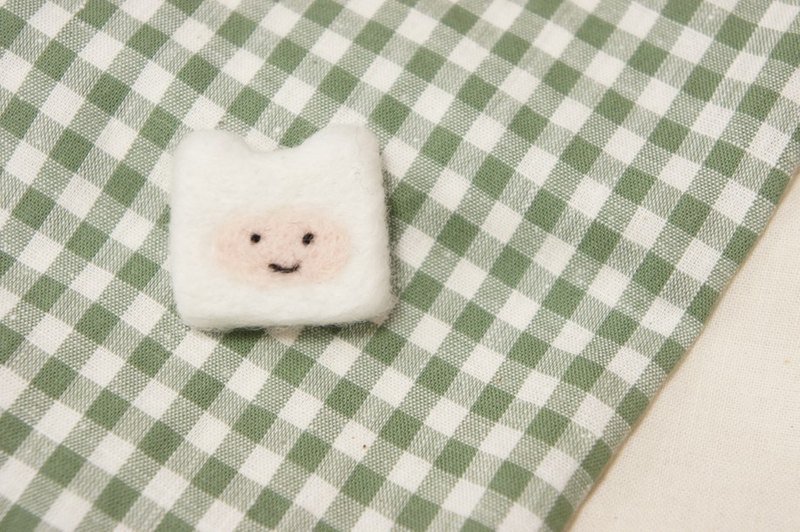 羊毛毡别针/吊饰/发圈 - 探险活宝/阿宝 - 胸针 - 羊毛 白色