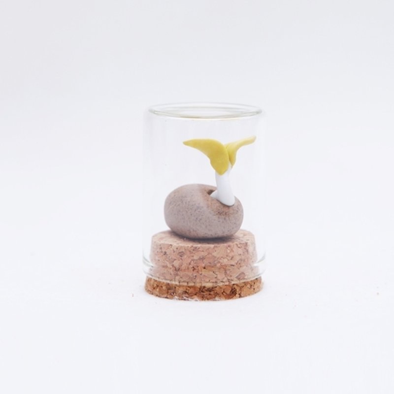 原创趣味纯手工可爱摆件玻璃瓶里的陶瓷植物小豆苗景德镇制 - 摆饰 - 其他材质 