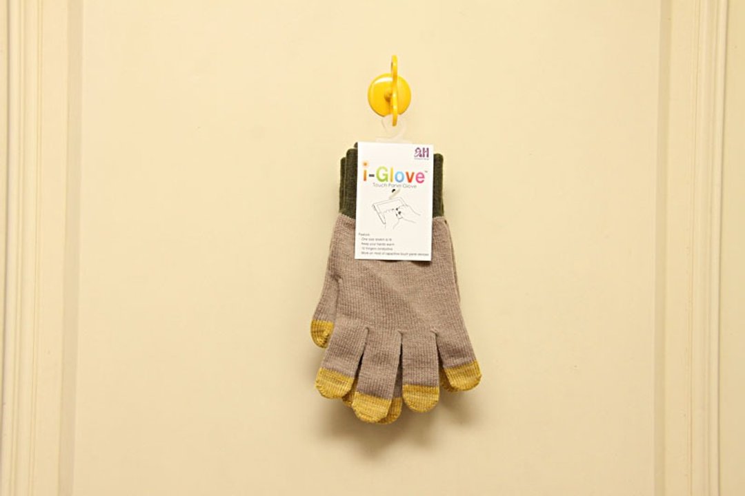 【i-Glove】Multi-touch 五指皆可以触控电容式萤幕触控手套-驼色 - 手套 - 其他材质 金色