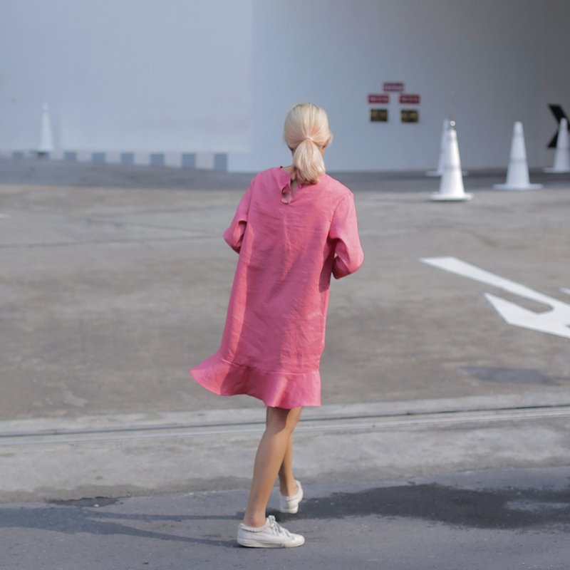 Kiki 小姐的芭比粉红洋装 - 洋装/连衣裙 - 纸 粉红色