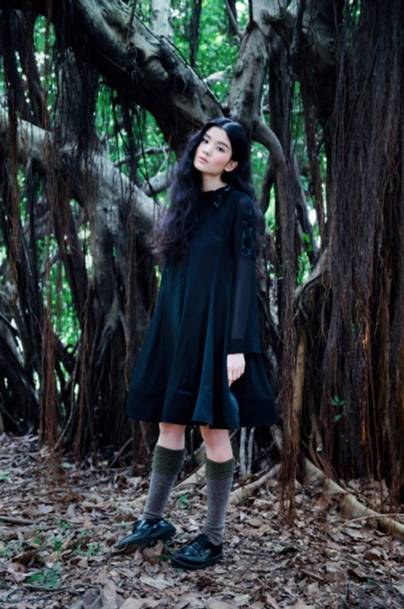 Envol Avec Ning 裙摆摇摇洋装 黑 - 洋装/连衣裙 - 其他材质 黑色