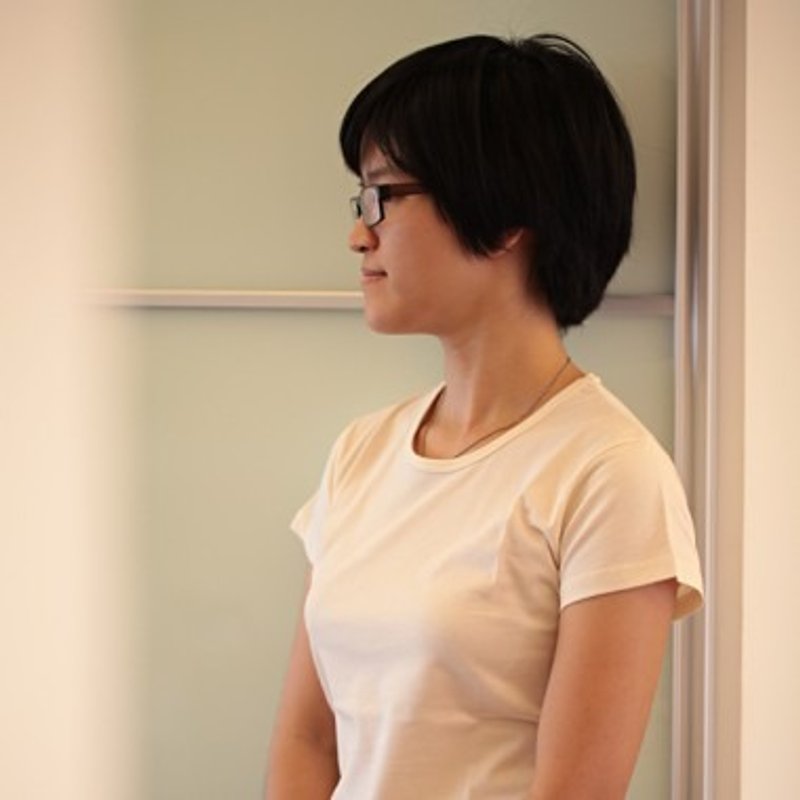 有机棉 女版/中性版 素面T恤 - 女装 T 恤 - 棉．麻 白色