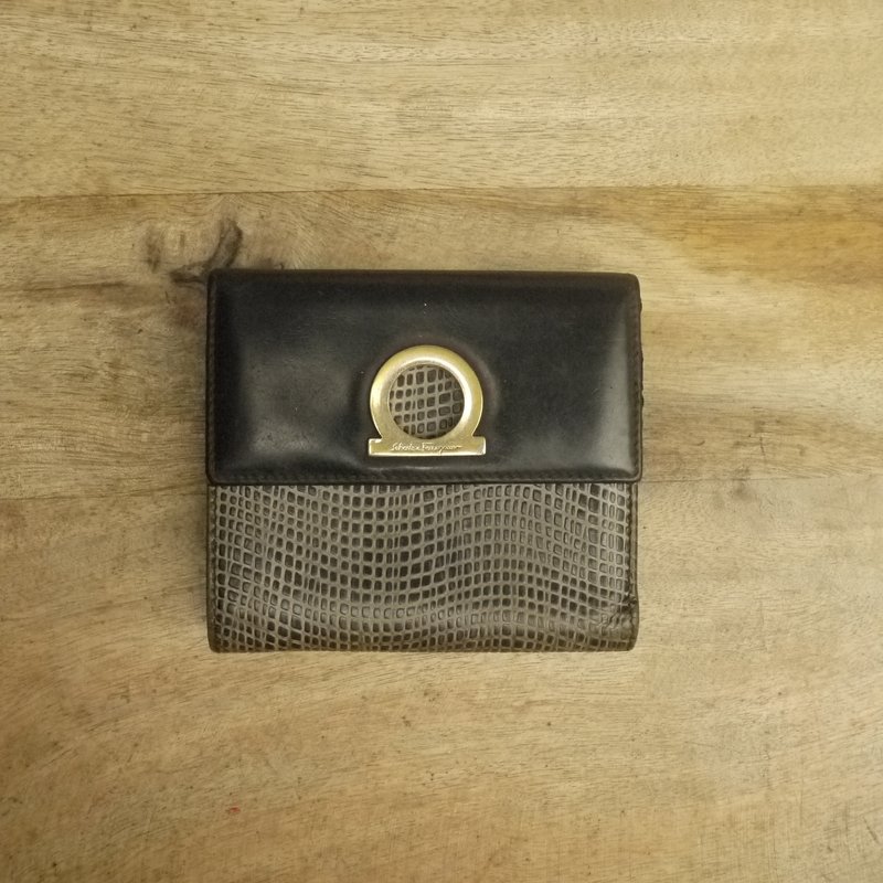 夕卡 Shika // Vintage bag 老件 salvatore ferragamo 经典女用短夹 {A6-149} - 皮夹/钱包 - 真皮 黑色