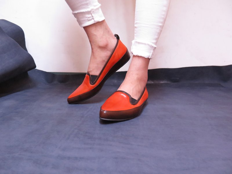 H THREE 尖头懒人鞋 / 双色咖啡 - 女款牛津鞋/乐福鞋 - 真皮 咖啡色