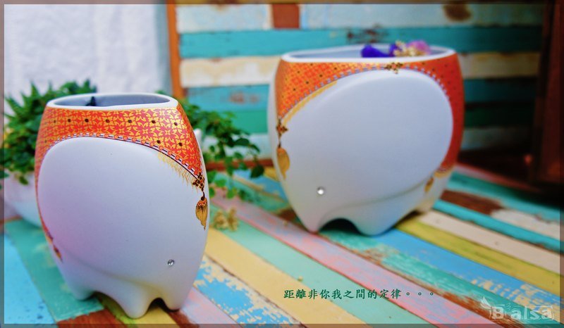 大象花器组限量优惠-A款 - 花瓶/陶器 - 其他材质 红色