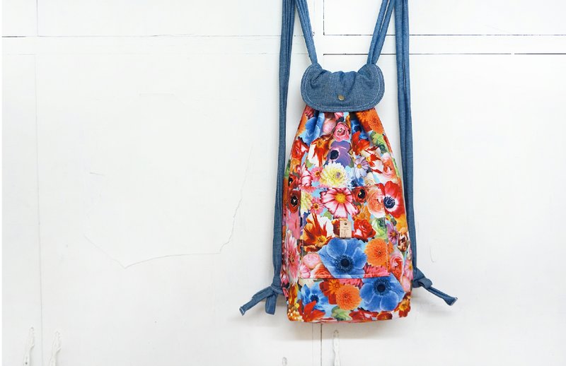 Mouton blanC 背着背着就爱了 后背包 _ 微风吹拂的花店女孩 - 束口袋双肩包 - 其他材质 多色