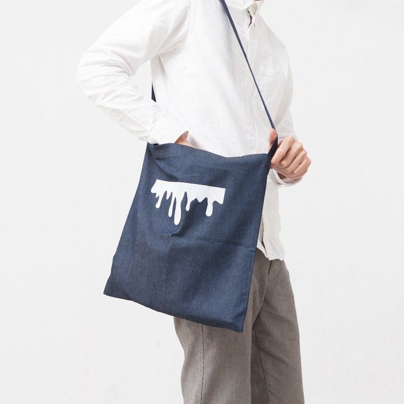 融化 丹宁肩揹手提购物袋 - 侧背包/斜挎包 - 其他材质 蓝色