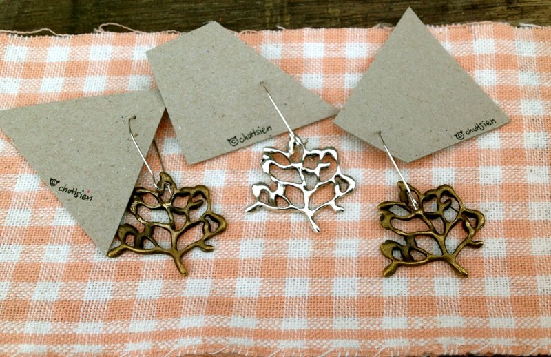 耳环●古铜或古银的许愿树 - 耳环/耳夹 - 其他金属 咖啡色