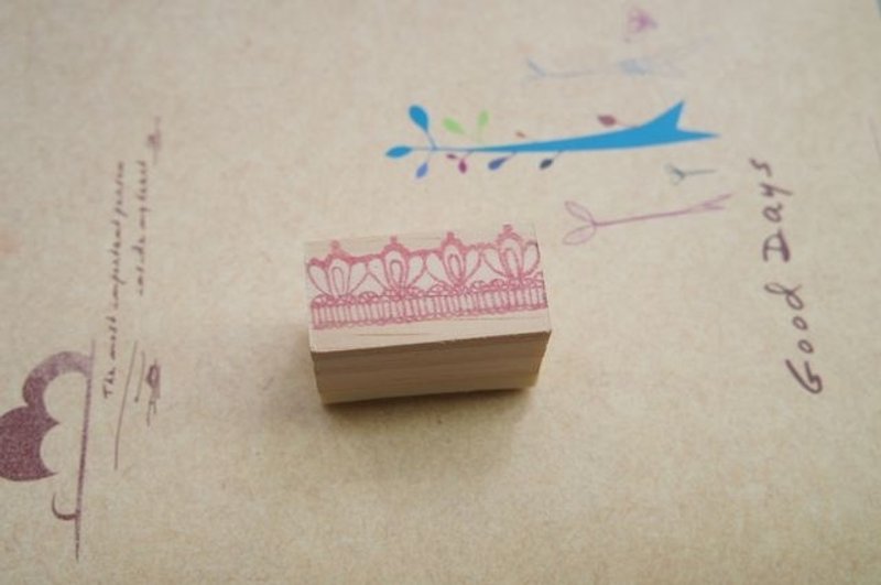 手刻章>蕾丝花边章 - 印章/印台 - 木头 红色