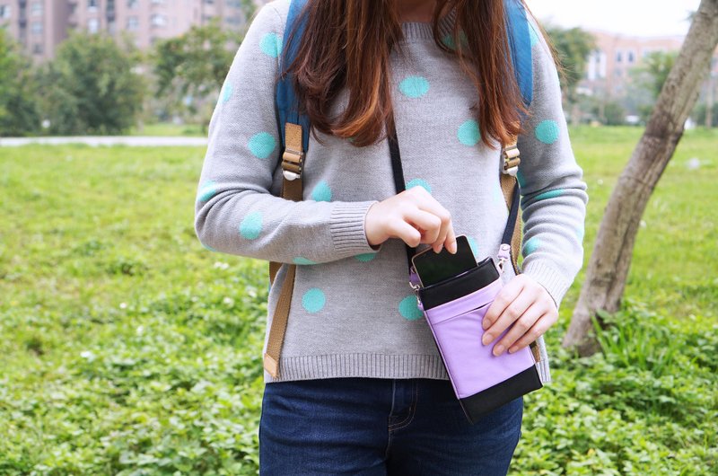 Om-斜背手机包-【XL Size】专利可擦拭手机套-适用全手机型号 - 手机壳/手机套 - 聚酯纤维 多色