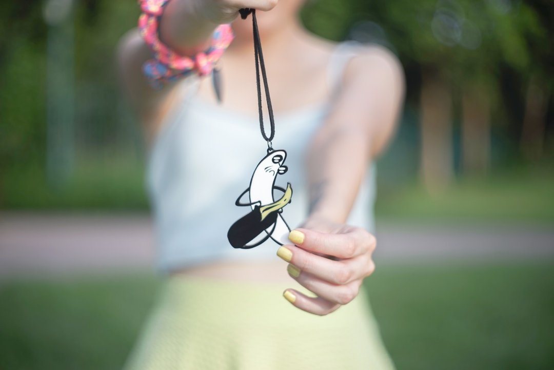 Banana necklace 收皮香蕉仔颈链 - 项链 - 塑料 黄色