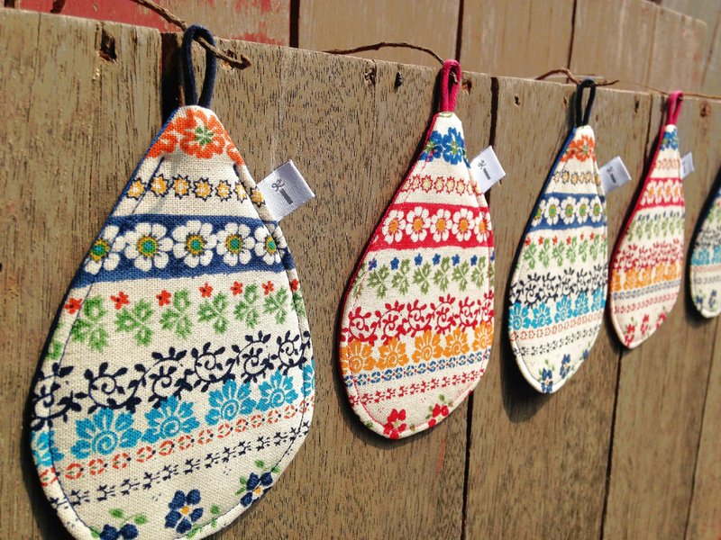 小碎花图腾·雨滴杯垫·桃红/蓝色│abbiesee礼 物 店 - 杯垫 - 其他材质 