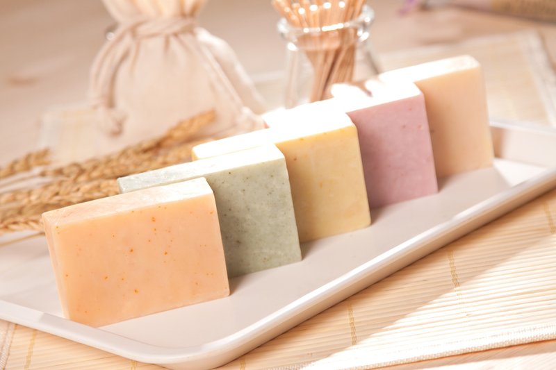 1元购买精油香氛SPA手工皂 ～ Share with Love ~ 30g*1款试用分享 - 香薰/精油/线香 - 植物．花 