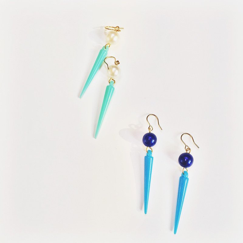 Marygo［蓝色卯钉］耳环 - 耳环/耳夹 - 其他金属 蓝色