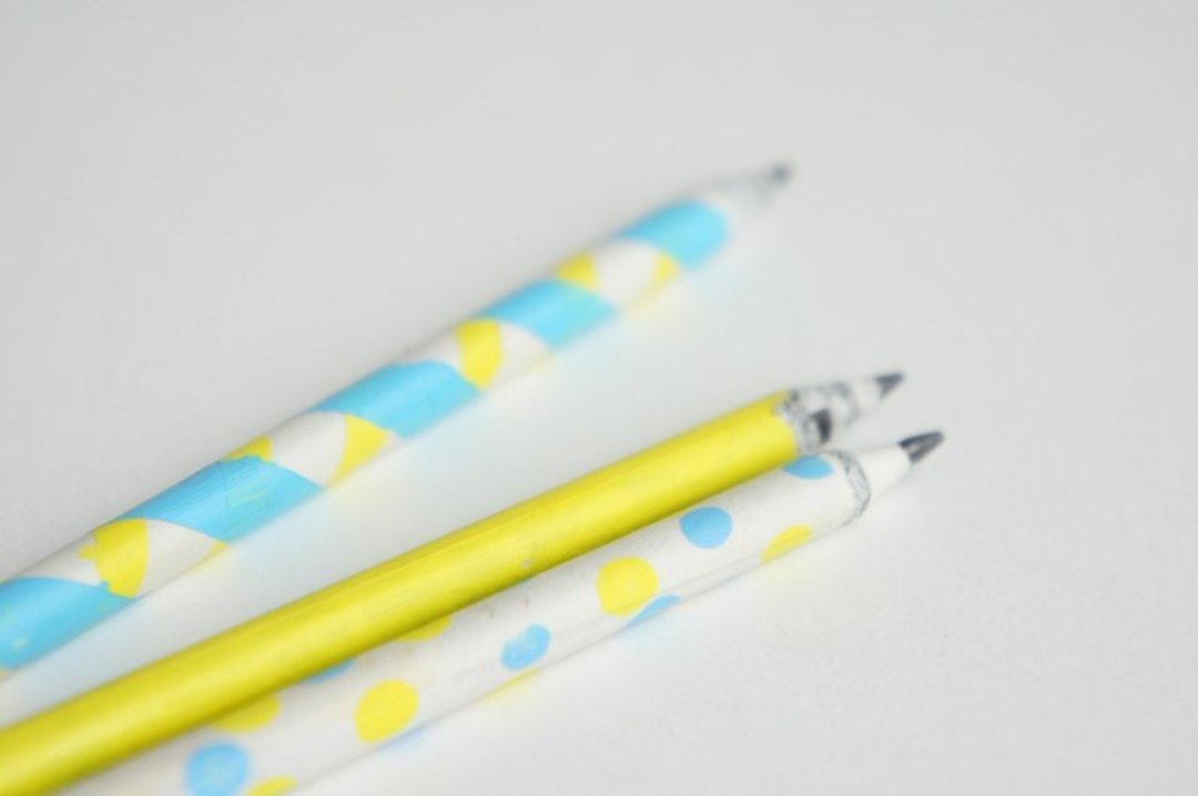 Roll Pencil 彩卷纸铅笔：：：弹珠汽水（三枝一组） - 其他书写用品 - 纸 多色