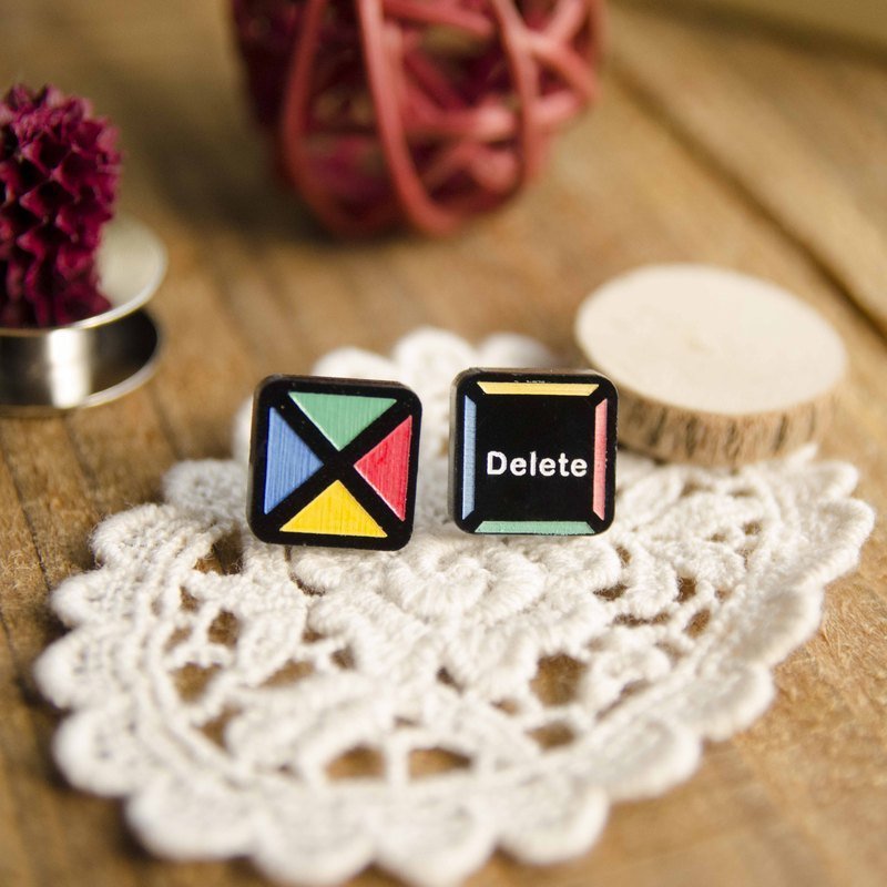 Delete，归零/抗过敏钢针/可改夹式 - 耳环/耳夹 - 压克力 多色