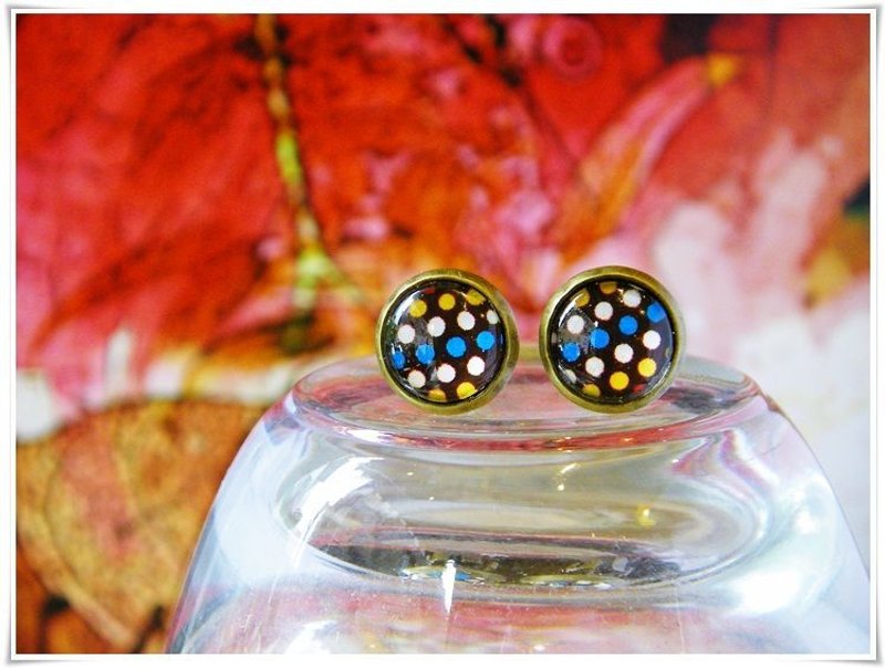 OldNew Lady-古铜色小圆形耳环。普普风款【复古风渐层点点】新色 - 耳环/耳夹 - 其他金属 黑色