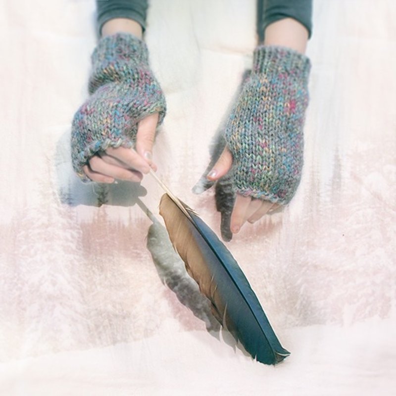 ✡古董线针织半指手套 - 印象画派✡ 纯手工针织 短版素织粉彩灰毛海 - 手套 - 其他材质 多色