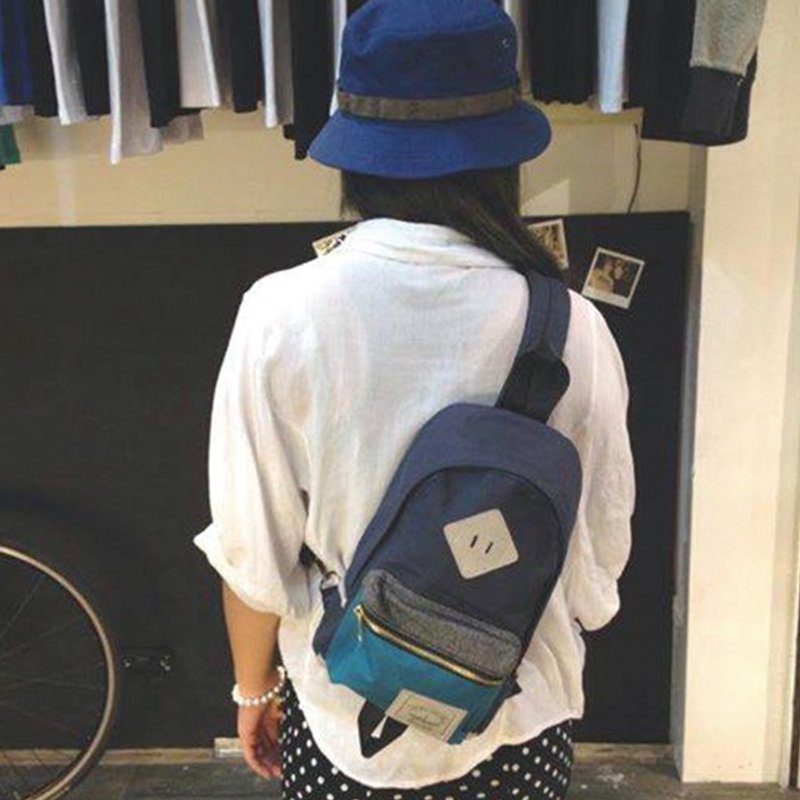 【换季特卖】Infantry 猪鼻单肩后背包 斜背包 侧背包 胸前包 湖 - 后背包/双肩包 - 防水材质 蓝色