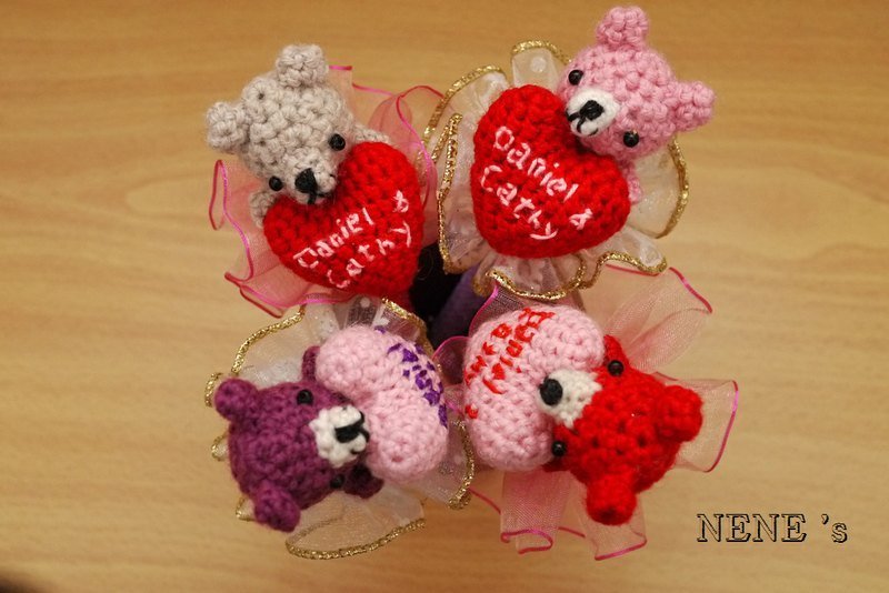 熊熊爱心签名笔 (一对2枝) (可指定款式) - 笔筒/笔座 - 其他材质 多色