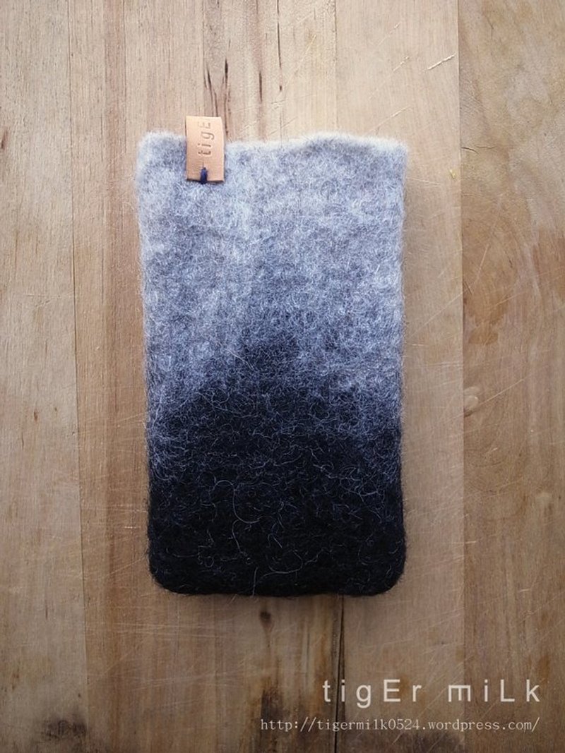 渲 手机袋_灰黑 - 其他 - 羊毛 灰色