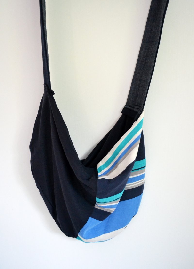 手长及膝  ［山羌娜娜FBDnana' 飞鼠裤］ - 侧背包/斜挎包 - 其他材质 多色