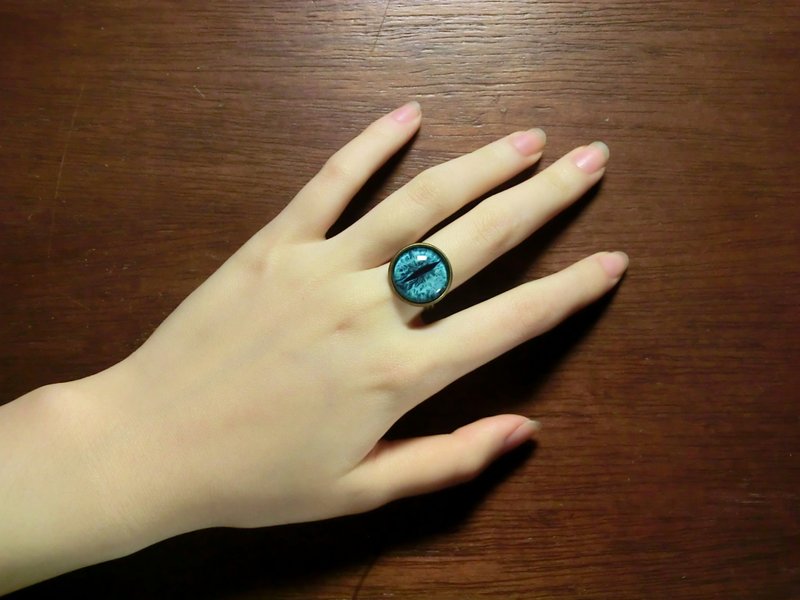 天蓝猫眼 - 瞳孔戒指 - 戒指 - 其他金属 蓝色