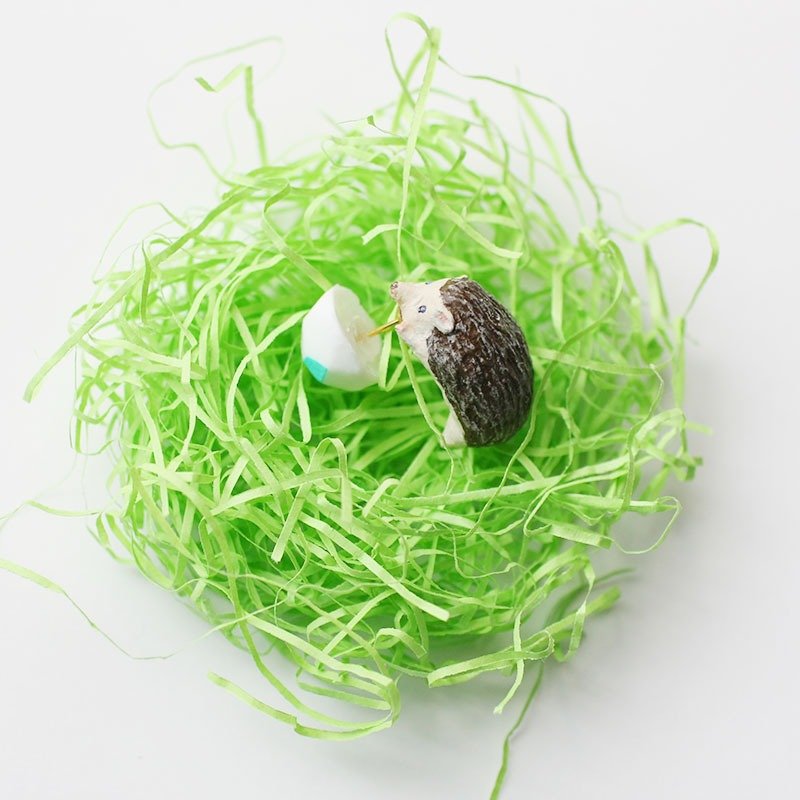 hedgehog on the brink! Pierced earring or earclip [struggle ver] - 耳环/耳夹 - 塑料 咖啡色