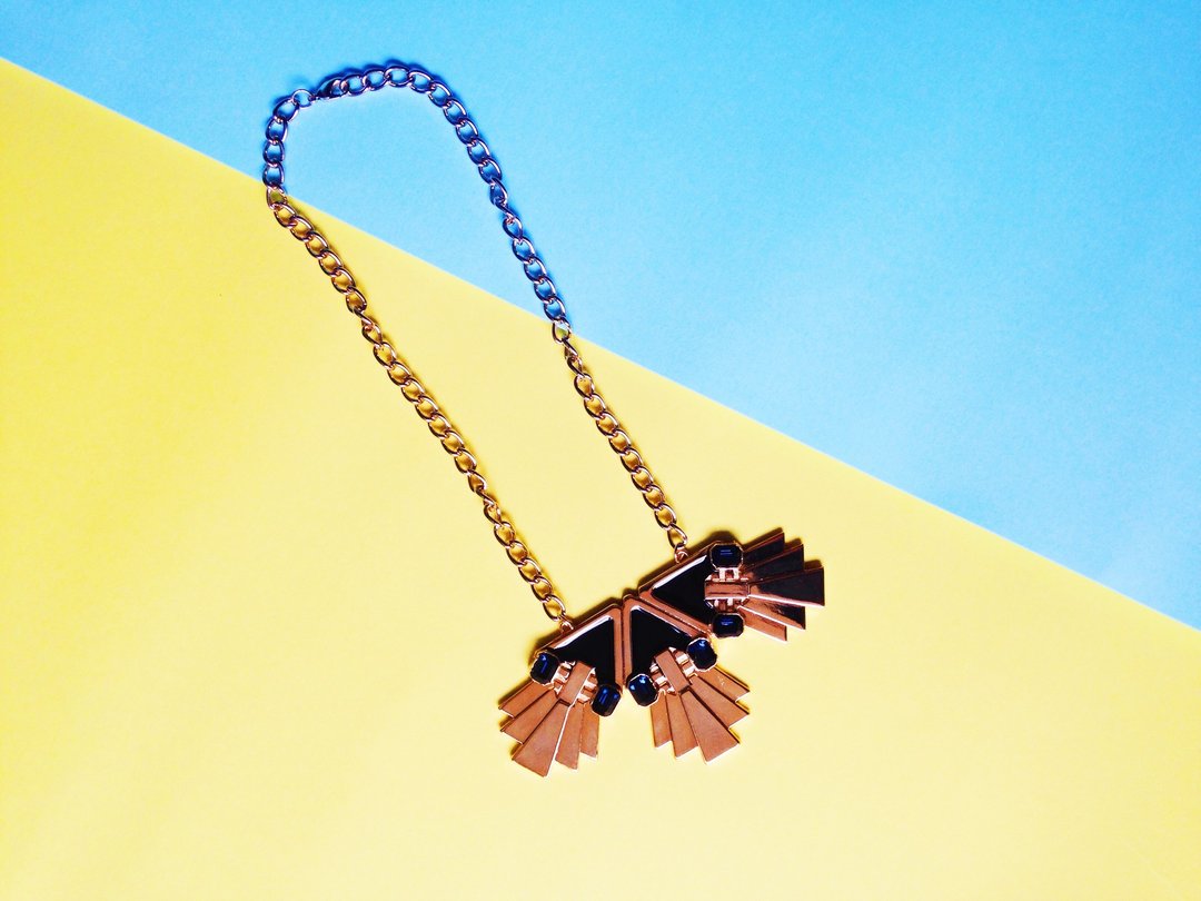 Art Deco necklace / 美好年代 项链 - 项链 - 其他金属 金色