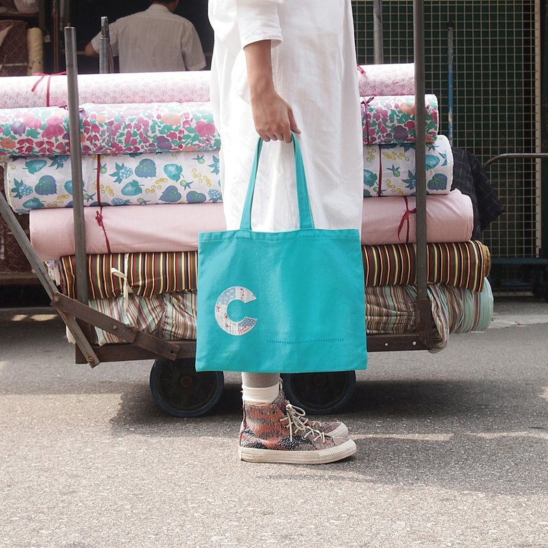 AlphaBAG Kid 手工帆布肩背手提包 自选 专属字母 布色搭配 - 侧背包/斜挎包 - 其他材质 多色