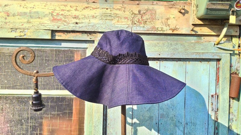 深丹宁材质　手作 渔夫帽 - 帽子 - 棉．麻 蓝色