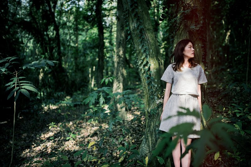 Hebe 假两件镂空洋装(日本进口布系列) - 洋装/连衣裙 - 棉．麻 灰色